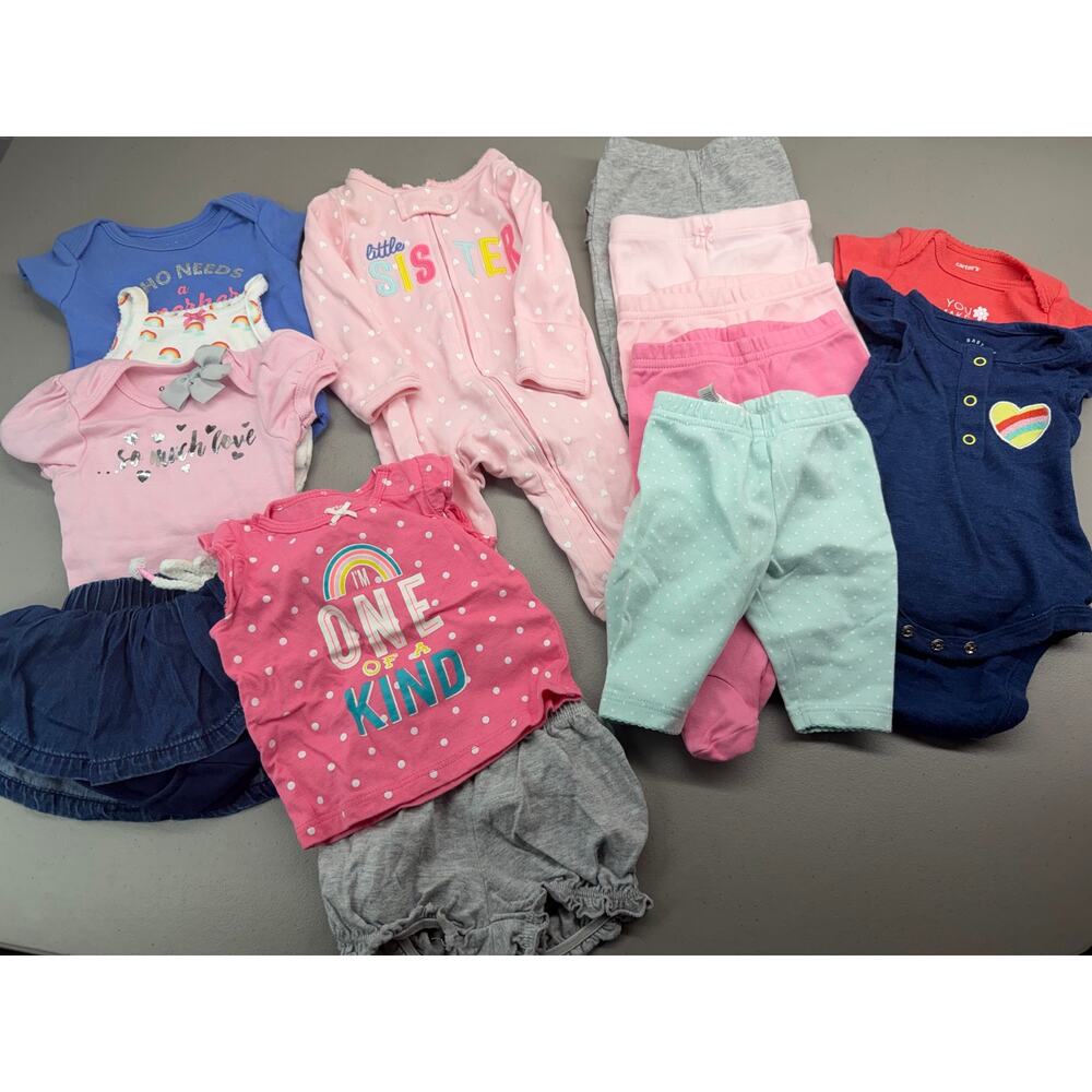 Lot of 14 pc newborn baby girl clothes all in good conditions